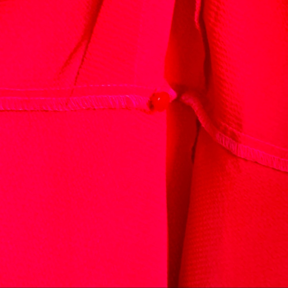 Monteau Wrap Top Size Medium - Picture 5 of 7